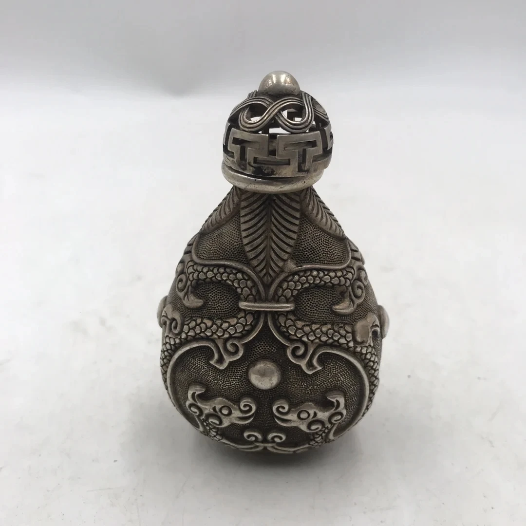 Vintage Collectible Bottles - زجاجة نشوق صينية من البرونز الأبيض،